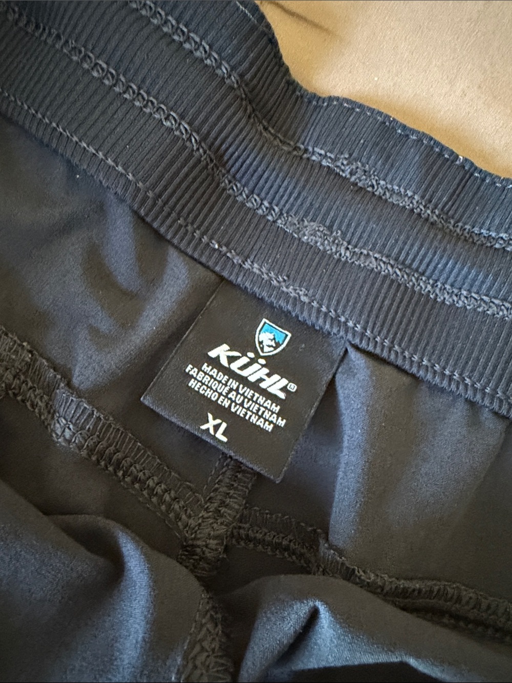 Black Athletic Shorts with Elastic Waistband - Picture 5 of 6
